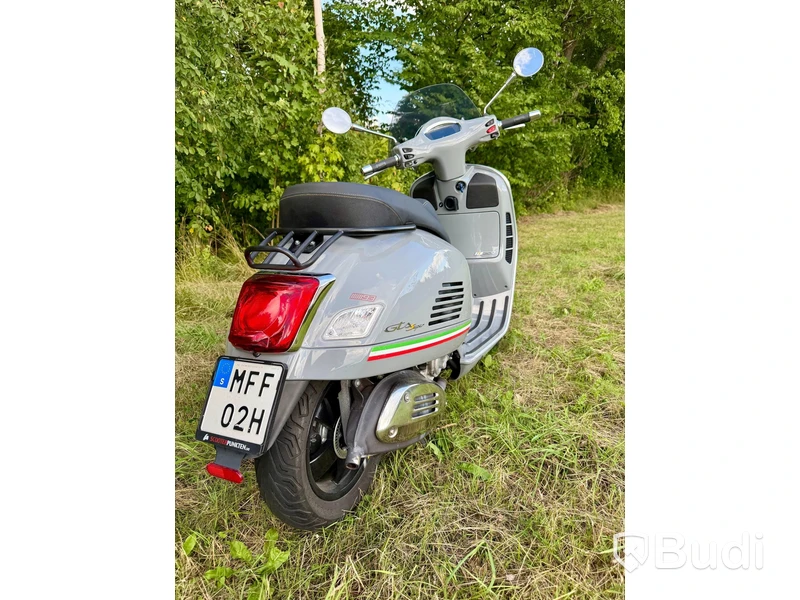 Piaggio Vespa GTS 300 Super 0.3 CVT, 24hk -2019 | Nybesiktigad