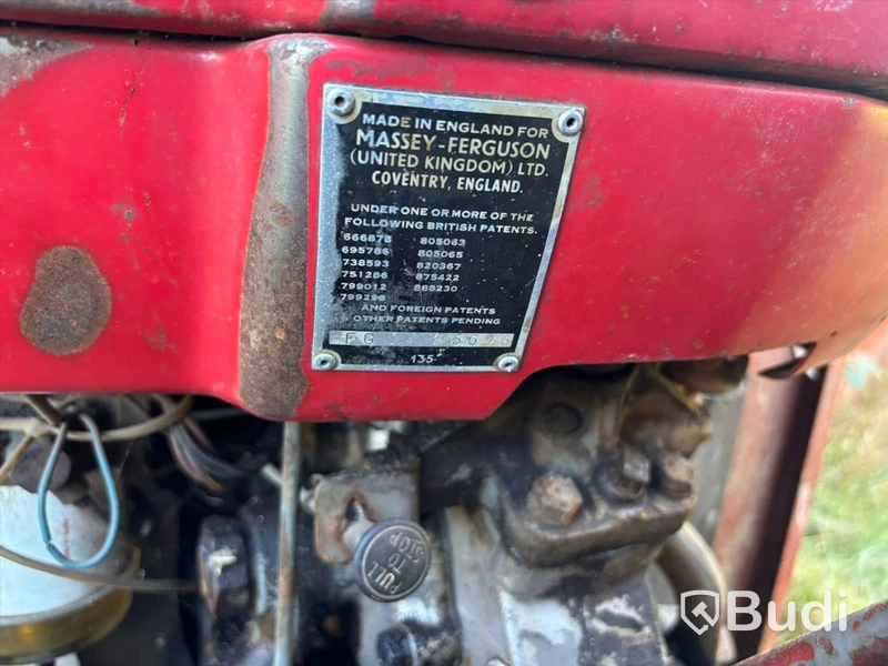 Traktor MASSEY FERGUSON 135 ALLM -1967 | DIESEL