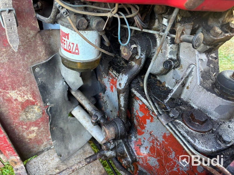 Traktor MASSEY FERGUSON 135 ALLM -1967 | DIESEL