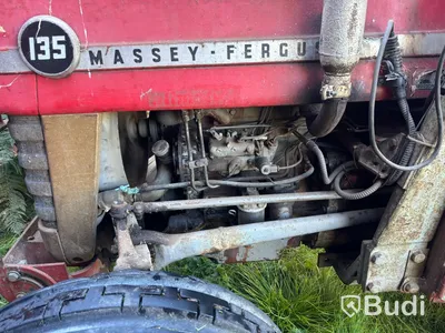 Traktor MASSEY FERGUSON 135 ALLM -1967 | DIESEL