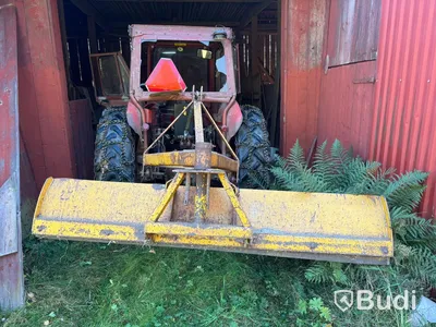 Traktor MASSEY FERGUSON 135 ALLM -1967 | DIESEL