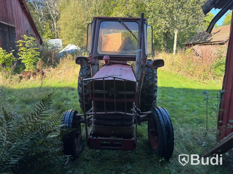 Traktor MASSEY FERGUSON 135 ALLM -1967 | DIESEL