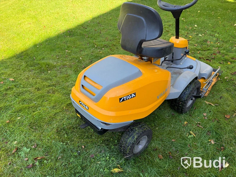 Åkgräsklippare Stiga Villa 12,5 hk