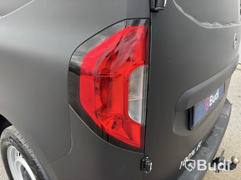 Panel van Mercedes-Benz eCitan -2023 | Electric van