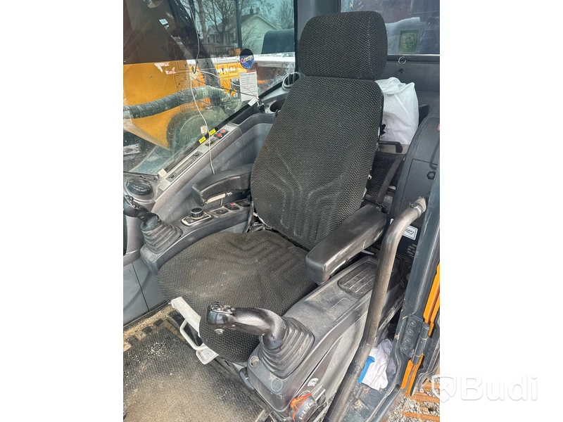 Bandgrävmaskin Hyundai HX300L -2016 (8509H)