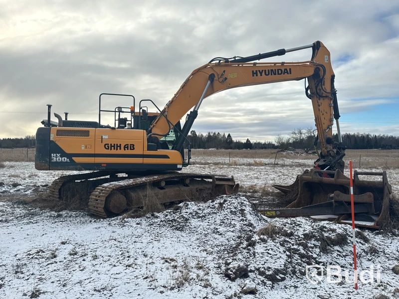 Bandgrävmaskin Hyundai HX300L -2016 (8509H)