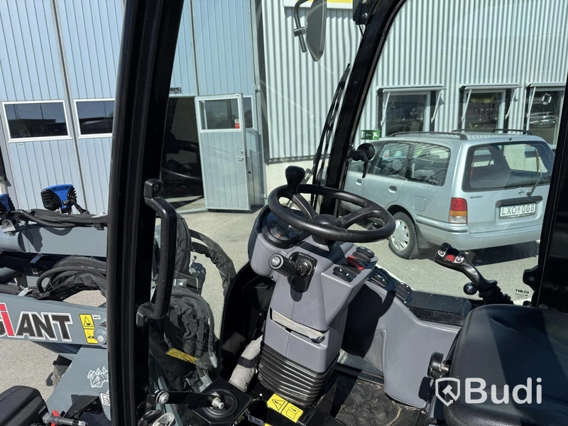 Wheel loader Giant G2700 X-Tra HD -2022 | Cab