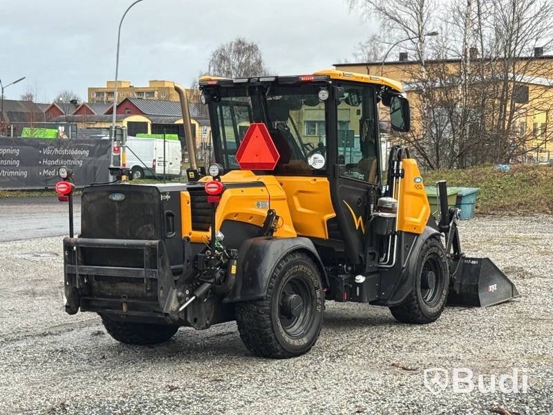 Redskapsbärare Wille 475 med planeringsskopa | 1007h | 2021