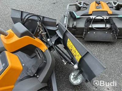 Åkgräsklippare Stiga Park Pro med klippbord, vikplog & sopvals | 2021
