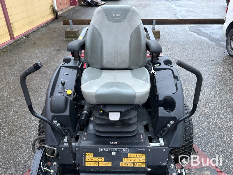 Spakstyrd åkgräsklippare Toro Groundsmaster 7210 | 1744h | 2014