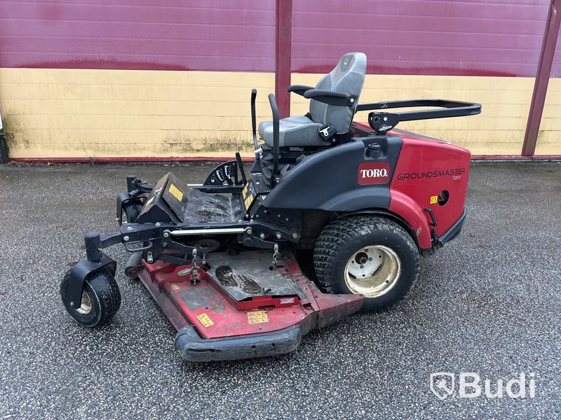 Spakstyrd åkgräsklippare Toro Groundsmaster 7210 | 1744h | 2014