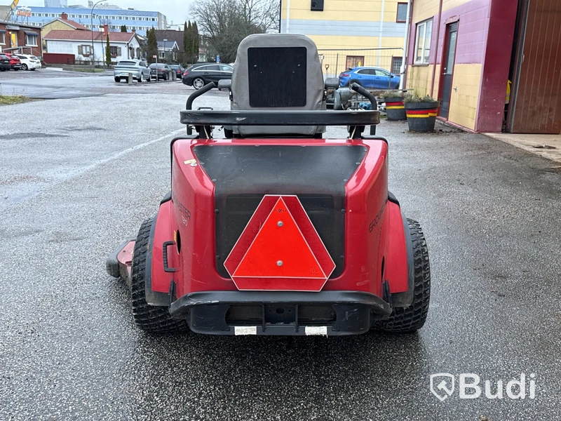 Spakstyrd åkgräsklippare Toro Groundsmaster 7210 | 1744h | 2014