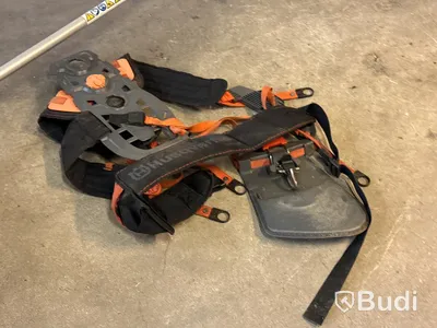 Kombimaskin Stihl KM 131 /R med sopvals | 2016