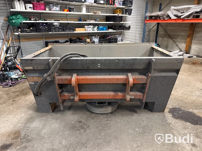 Hydraulisk sandspridare Fjärås/Vilho LKS1000 | 2019