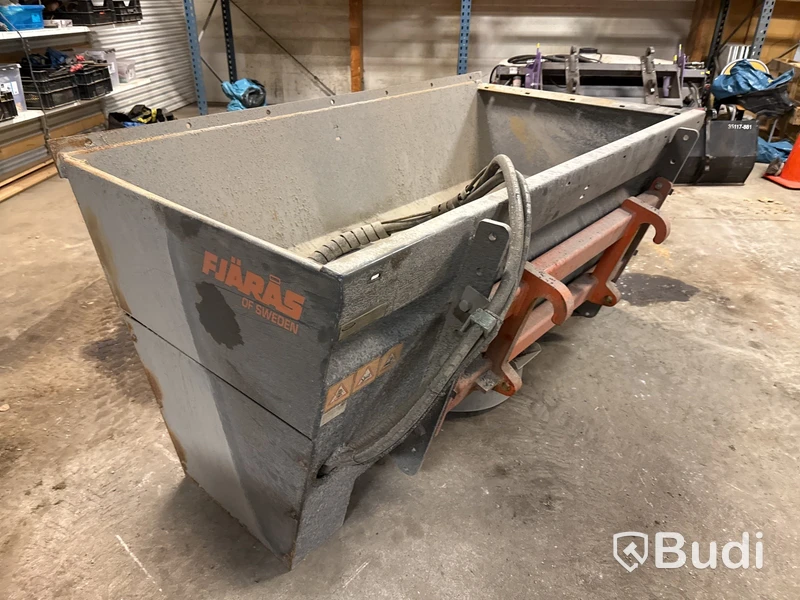 Hydraulisk sandspridare Fjärås/Vilho LKS1000 | 2019