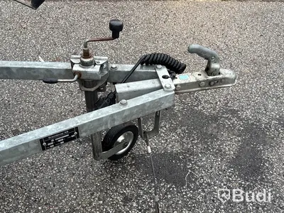 Obromsad släpvagn med tipp Brenderup LM0750 | 2020