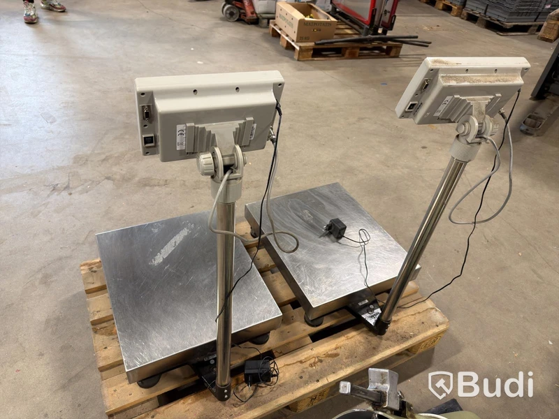 2 EK Industriprodukter scales