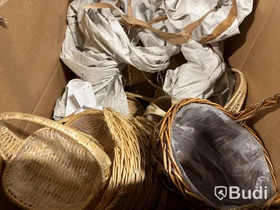 Baskets (large lot)