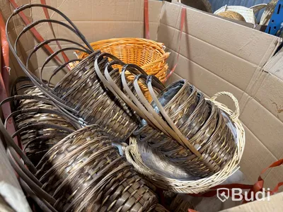 Baskets (large lot)