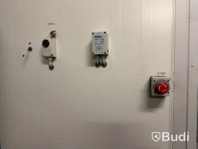 Walk-in freezer 6 x 6 m (large model)