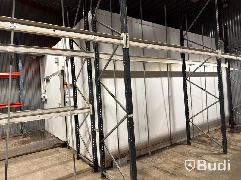 Walk-in freezer 6 x 6 m (large model)