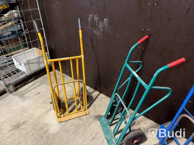 3 hand trucks