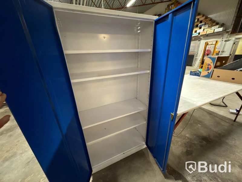 2 metal cabinets, etc.