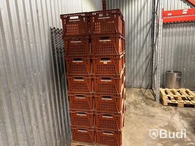 28 plastic crates