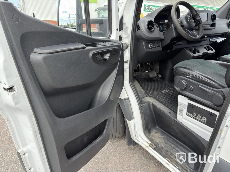 Refrigerated truck Mercedes-Benz Sprinter 316 CDI box body (163 hp) - 2019