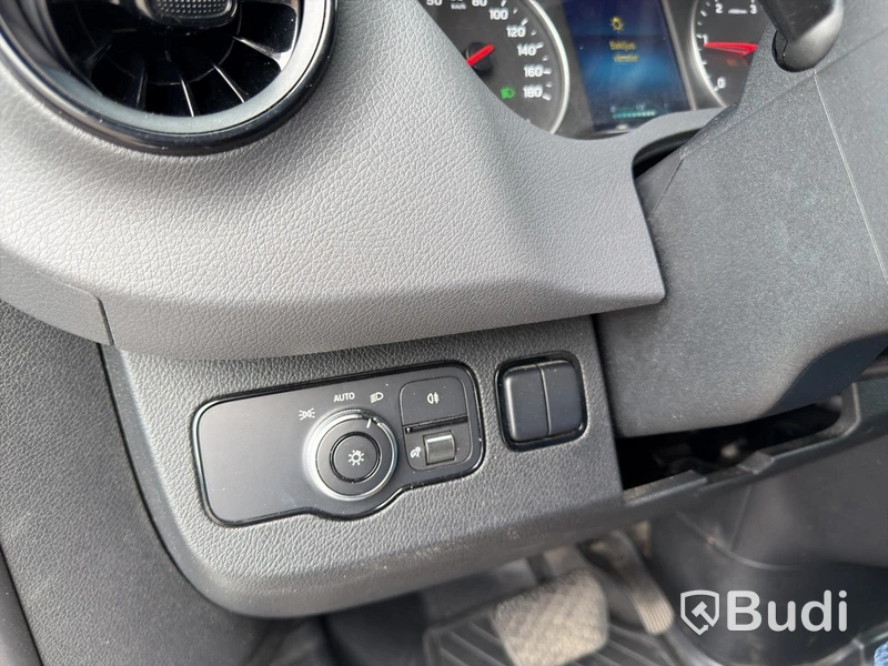 Refrigerated truck Mercedes-Benz Sprinter 516 CDI box body (163 hp) -2019