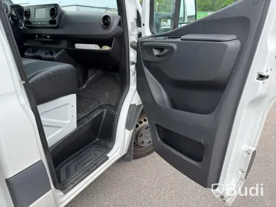 Refrigerated truck Mercedes-Benz Sprinter 516 CDI box body (163 hp) -2019