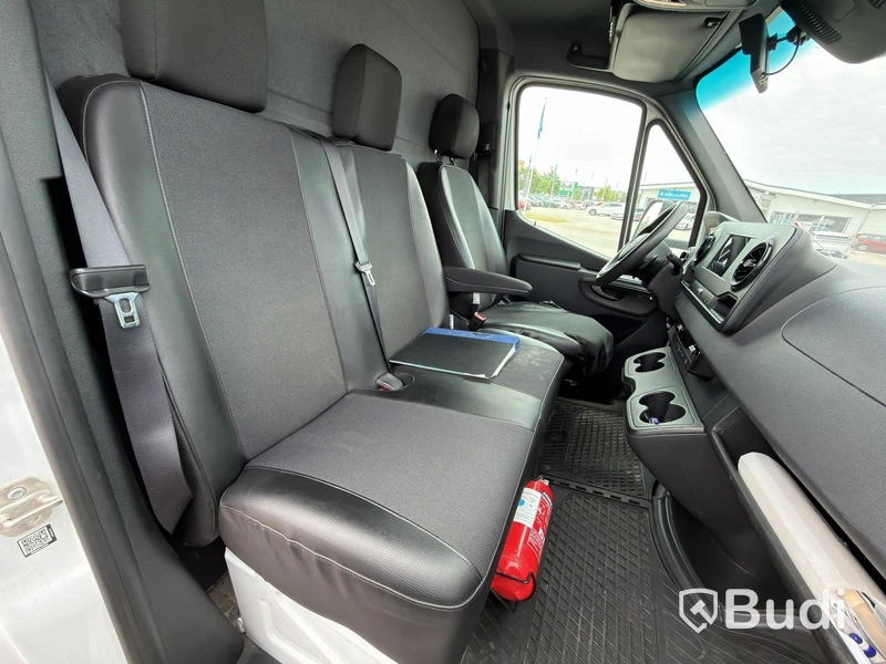 Refrigerated truck Mercedes-Benz Sprinter 516 CDI box body (163 hp) -2019