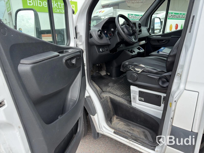 Refrigerated truck Mercedes-Benz Sprinter 516 CDI box body (163 hp) -2019