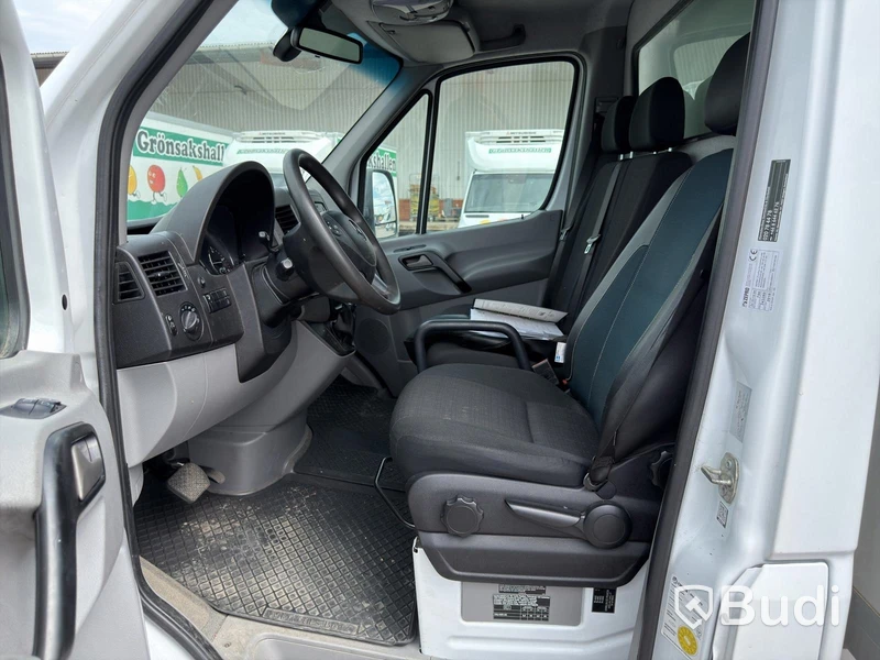 Refrigerated truck Mercedes-Benz Sprinter 316 CDI box body (163 hp) - 2018