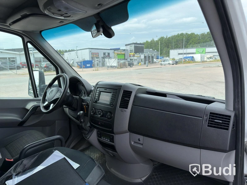 Refrigerated truck Mercedes-Benz Sprinter 316 CDI box body (163 hp) - 2018