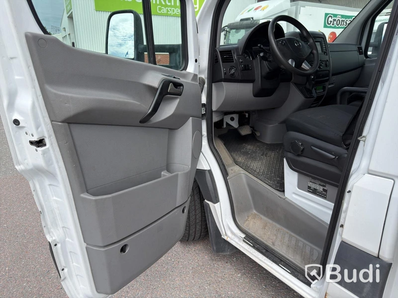 Refrigerated truck Mercedes-Benz Sprinter 316 CDI box body (163 hp) - 2018
