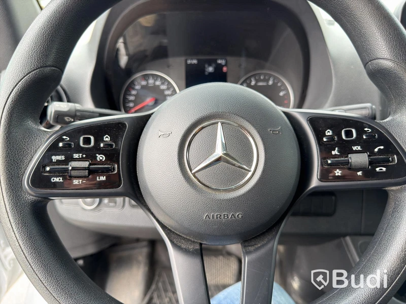 Refrigerated truck Mercedes-Benz Sprinter 516 CDI high-volume box body (163 hp) -2019