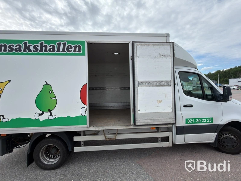 Refrigerated truck Mercedes-Benz Sprinter 516 CDI high-volume box body (163 hp) -2019
