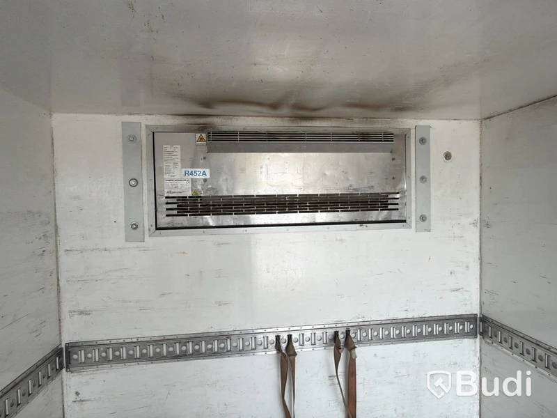 Refrigerated truck Mercedes-Benz Sprinter 516 CDI high-volume box body (163 hp) -2019