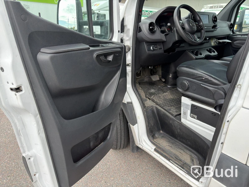 Refrigerated truck Mercedes-Benz Sprinter 516 CDI high-volume box body (163 hp) -2019