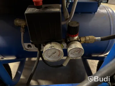Biltema 30V-24 Compressor, 90 L