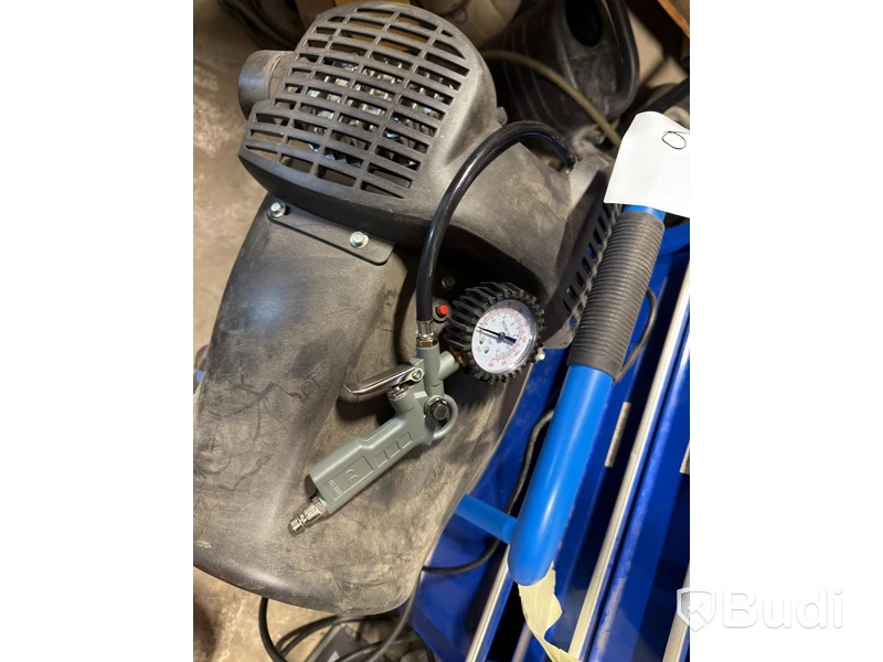 Biltema 30V-24 Compressor, 90 L