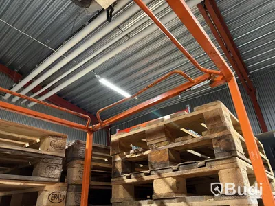 Personnel basket for forklift forks