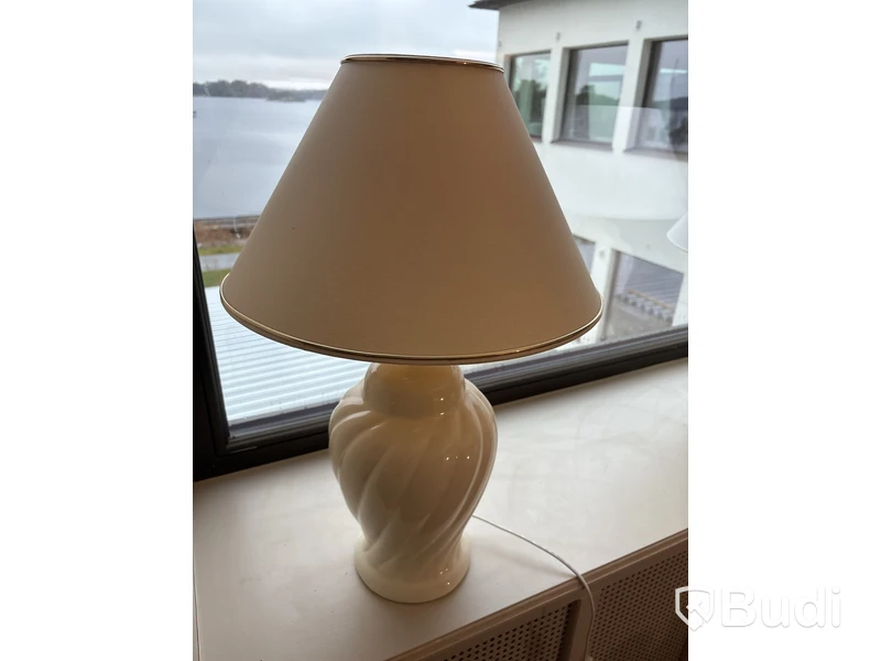 Lampa