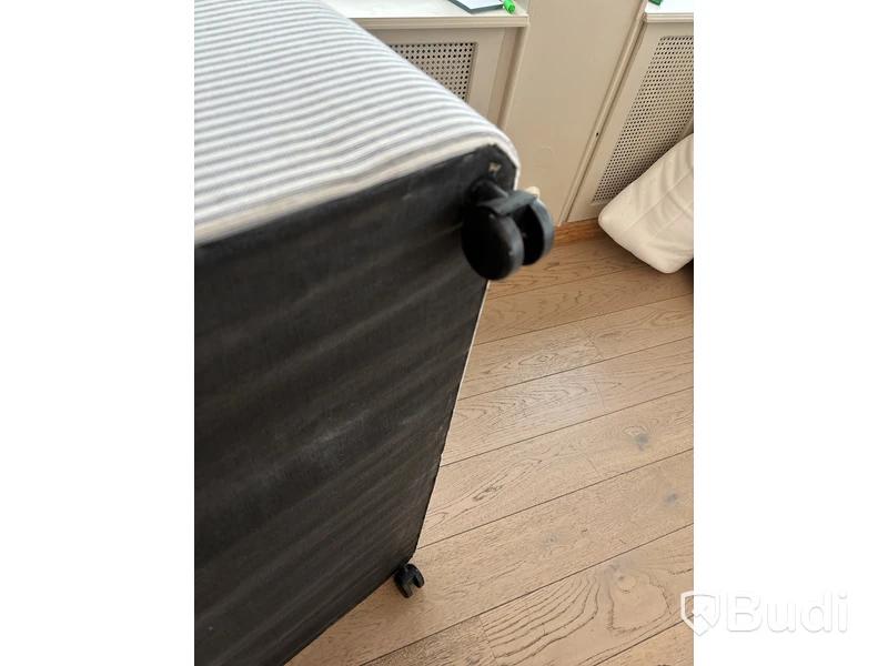 Säng Hypnos inkl. resårbotten