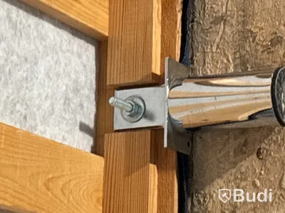 Säng inkl. resårmadrass