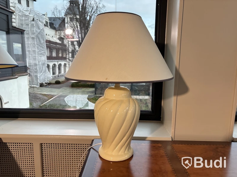 Lampa