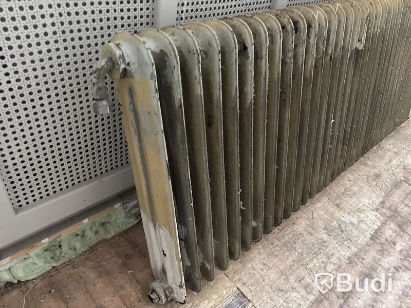 Gjutjärnselement / Gjutjärnsradiator