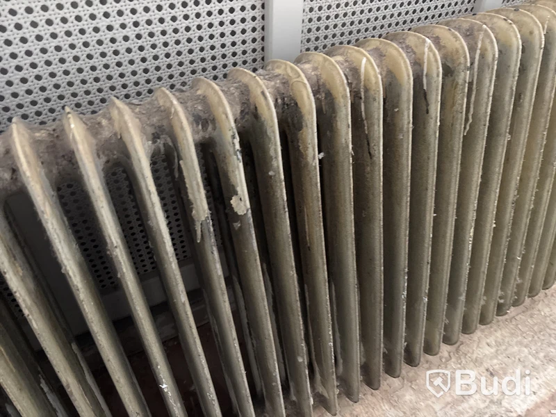 Gjutjärnselement / Gjutjärnsradiator