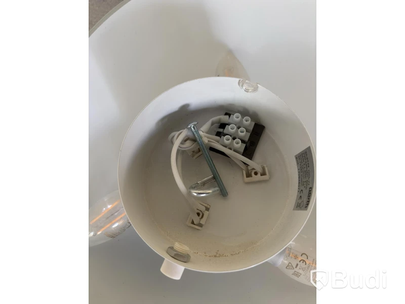 Lot of assorted lamps
